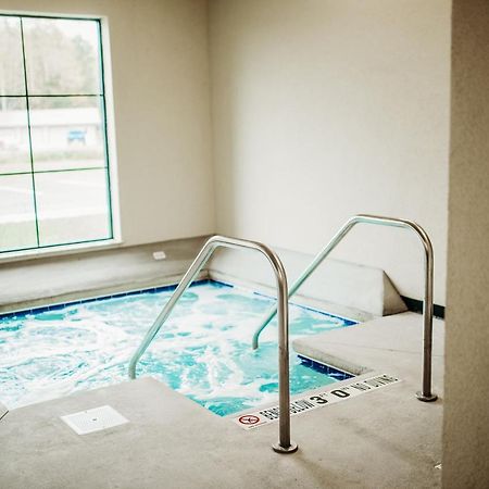 Cobblestone Hotel & Suites International Falls Buitenkant foto
